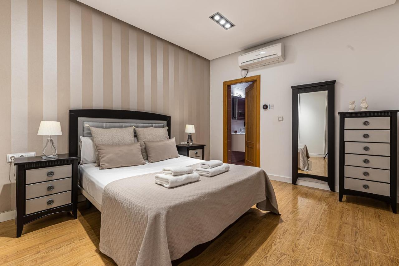 Waou Apartamentos En Sol Deluxe 2 Madrid Kültér fotó